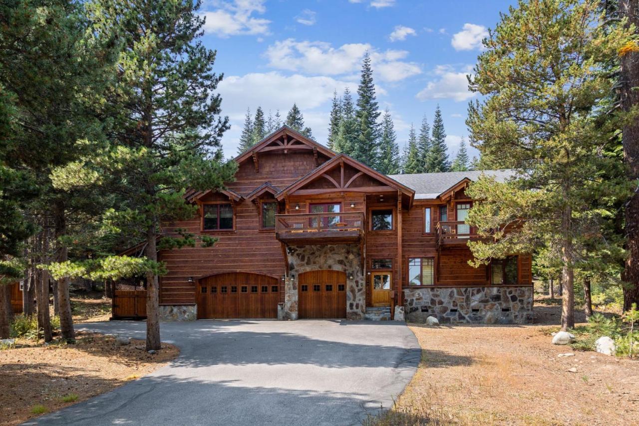 Bear Meadows Lodge - Hot Tub - Tahoe Donner Home Truckee Ngoại thất bức ảnh