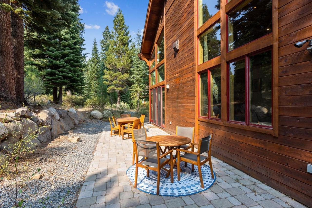 Bear Meadows Lodge - Hot Tub - Tahoe Donner Home Truckee Ngoại thất bức ảnh