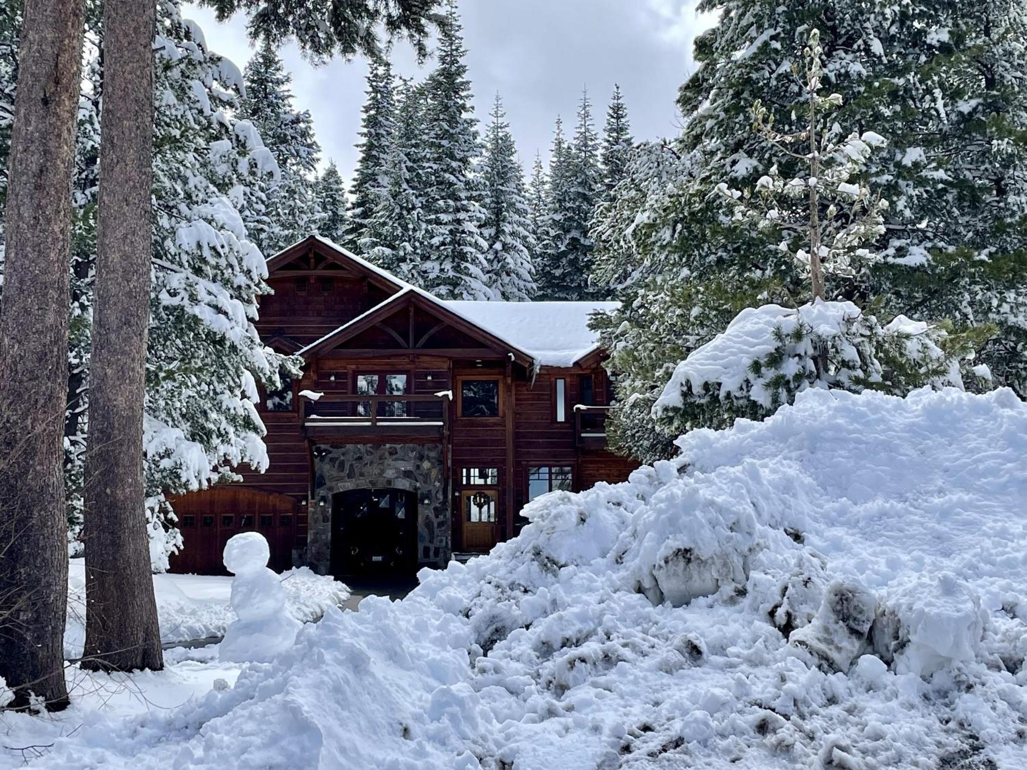 Bear Meadows Lodge - Hot Tub - Tahoe Donner Home Truckee Ngoại thất bức ảnh