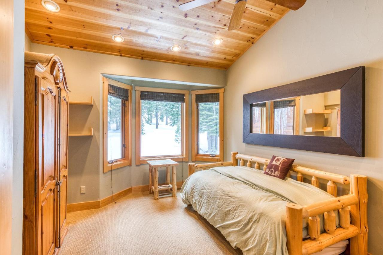 Bear Meadows Lodge - Hot Tub - Tahoe Donner Home Truckee Ngoại thất bức ảnh