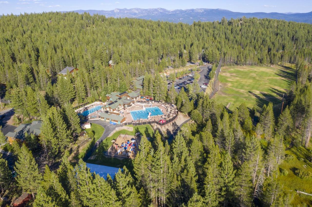 Bear Meadows Lodge - Hot Tub - Tahoe Donner Home Truckee Ngoại thất bức ảnh